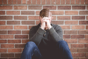 What Is Post-Graduation Depression? | Causes, Symptoms, & Methods of Coping