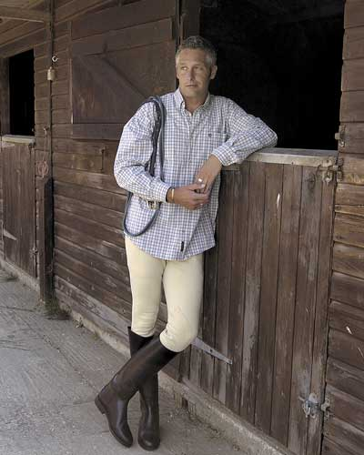 Modern breeches for horsemen