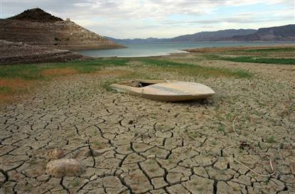 Drought on the lake.