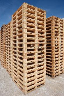 The use of wood pallets, a good example of recycling timber