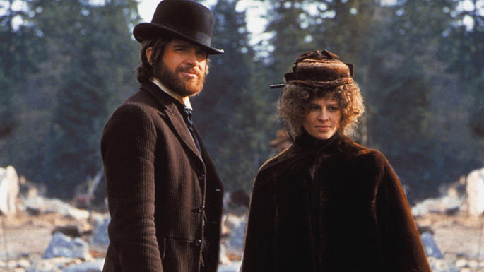 Beatty and Christie as McCabe and Miller in McCabe & Mrs. Miller