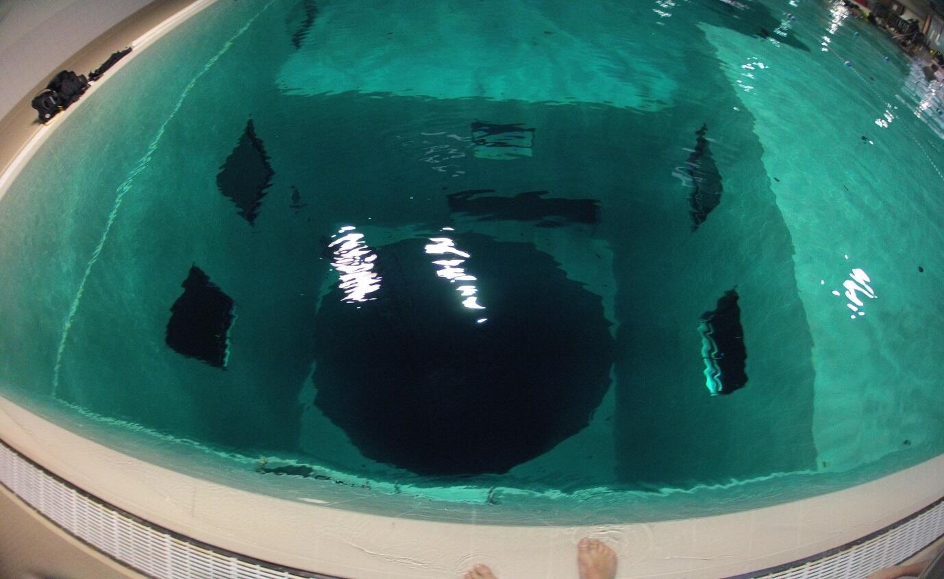 Swimming pool “Nemo 33.”