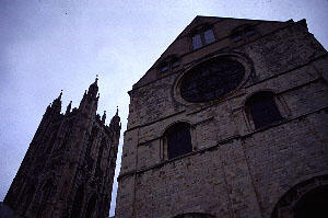  A Picture of the exterior of the Canterbury Cathedral. (Source:http://wso.williams.edu/~dredmond/cathedrals/canterbury/)