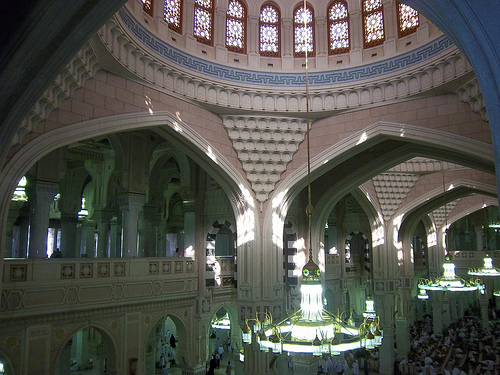 Al-Masjid Al-Haram interior