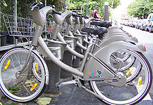  A Velib station with bicycles.