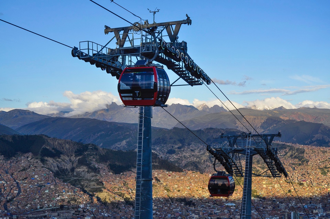 Aerial cable car urban transit system in Bolivia. Teleférico La Paz–El Alto