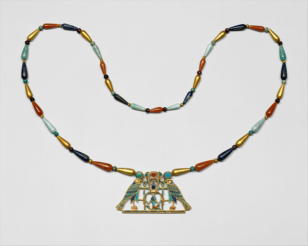Pectoral and Necklace of Sithathoryunet