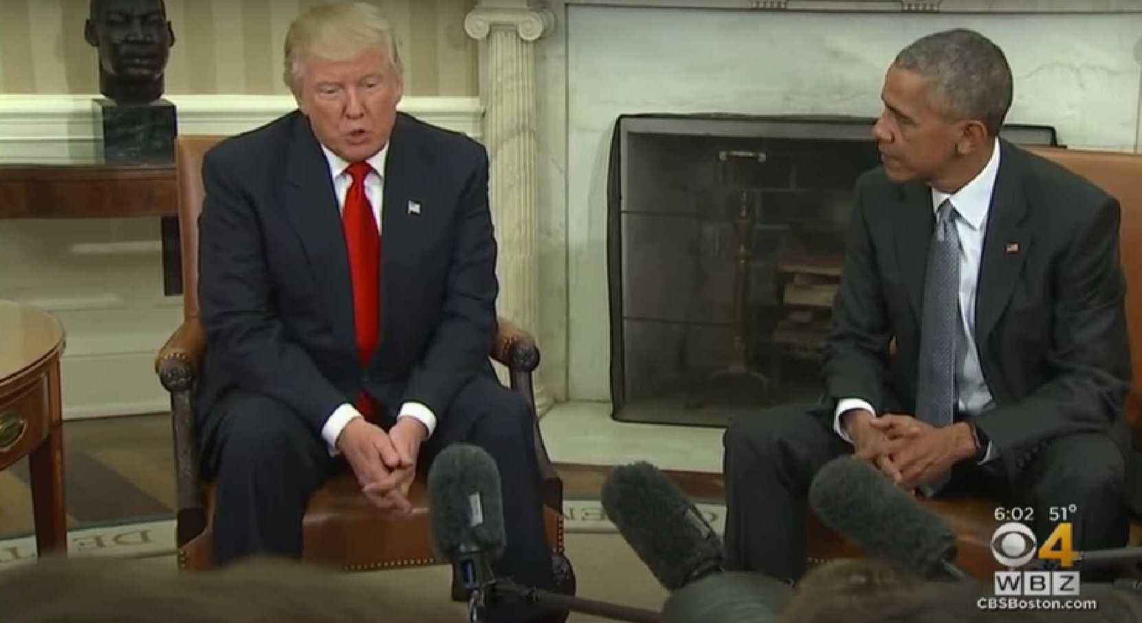 Donald Trump and Barak Obama during a meeting in the Oval Office